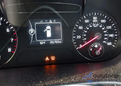 2018 Kia Sorento 3.3L Lx из США, поврежденный, VIN 5XYPGDA56JG367668